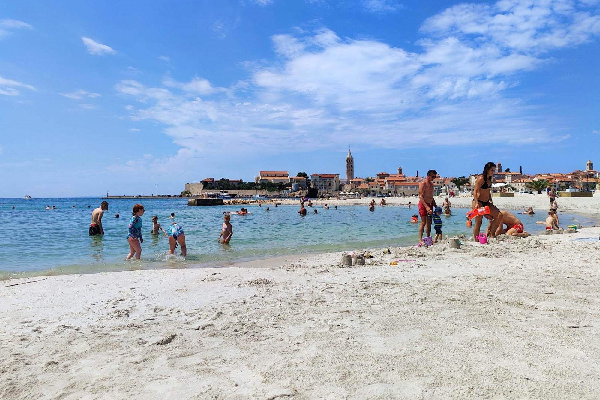 Apartments And Rooms By The Sea Banjol, Rab - 5077 Exteriör bild